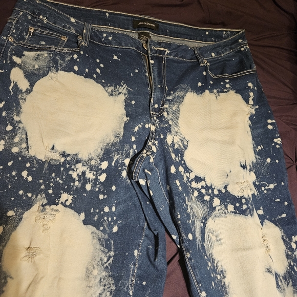 Jeans - Picture 4 of 6